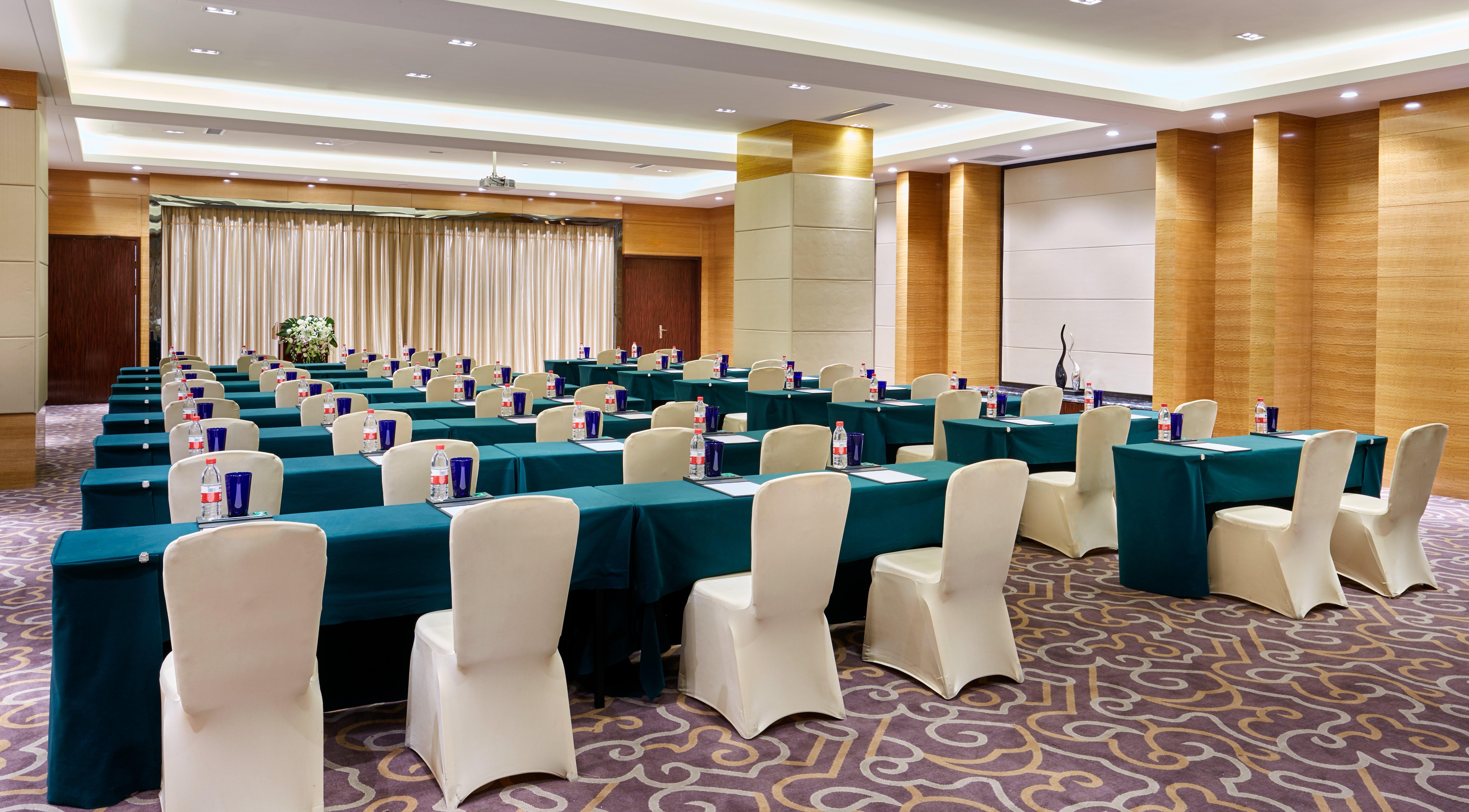 Отель Intercontinental Shijiazhuang By Ihg Экстерьер фото