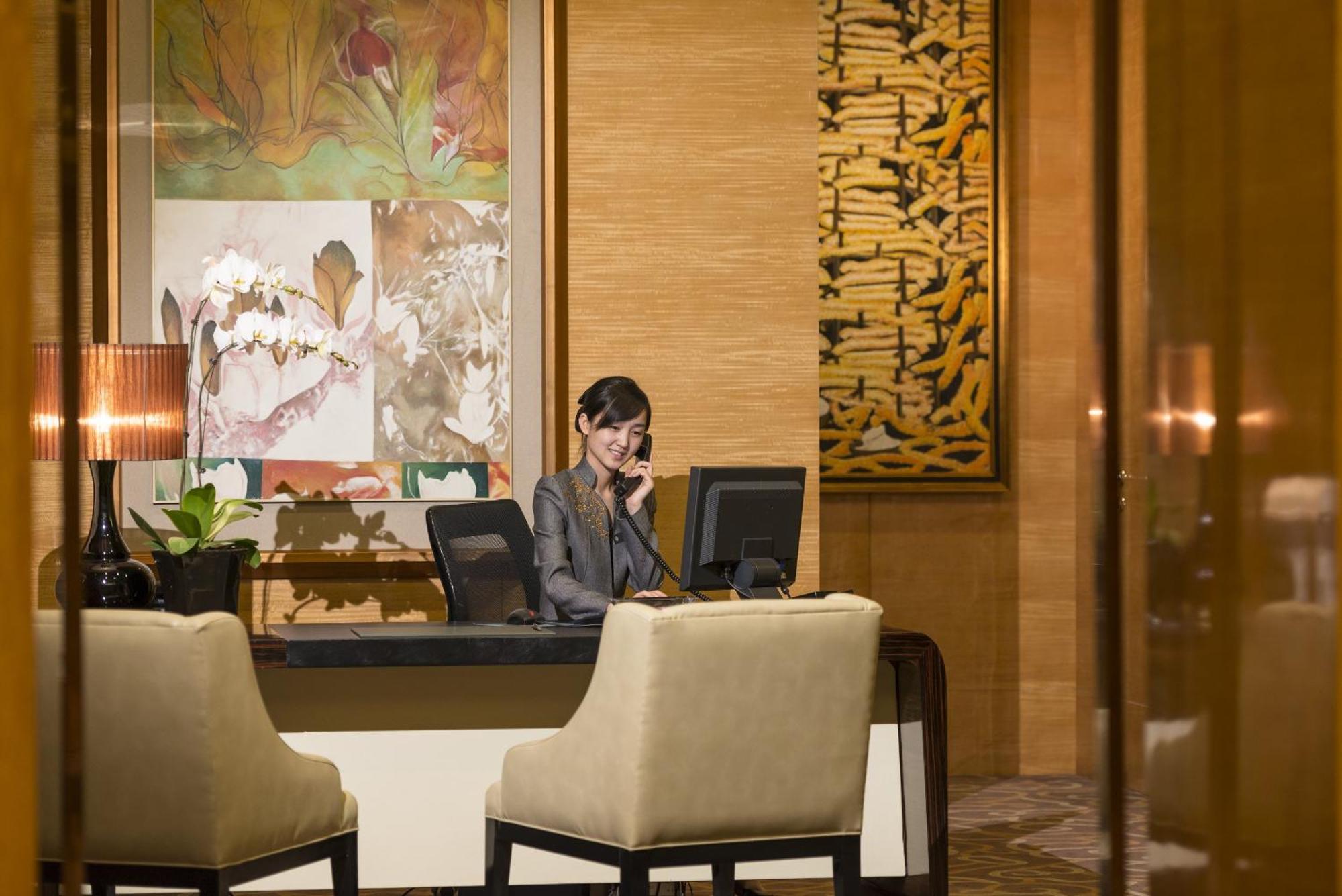 Отель Intercontinental Shijiazhuang By Ihg Экстерьер фото